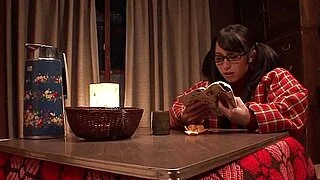 日本の尻軽女が自慰行為をする